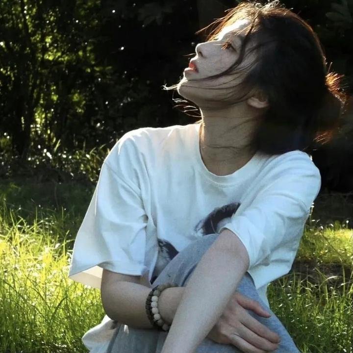 秋光乍泄海报
