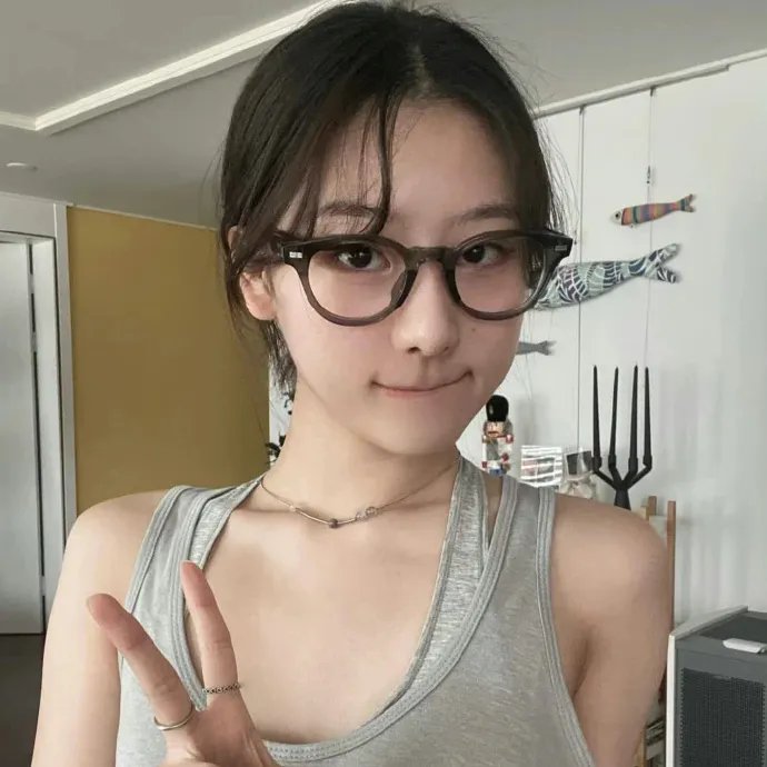 红色娘子军海报