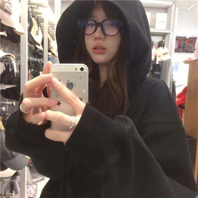 黄蜂女海报